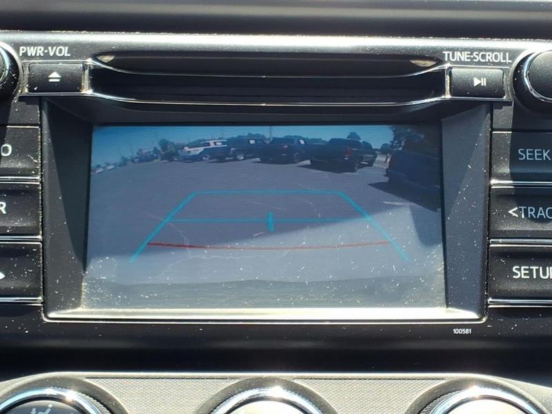Toyota RAV4 LE FWD 2018