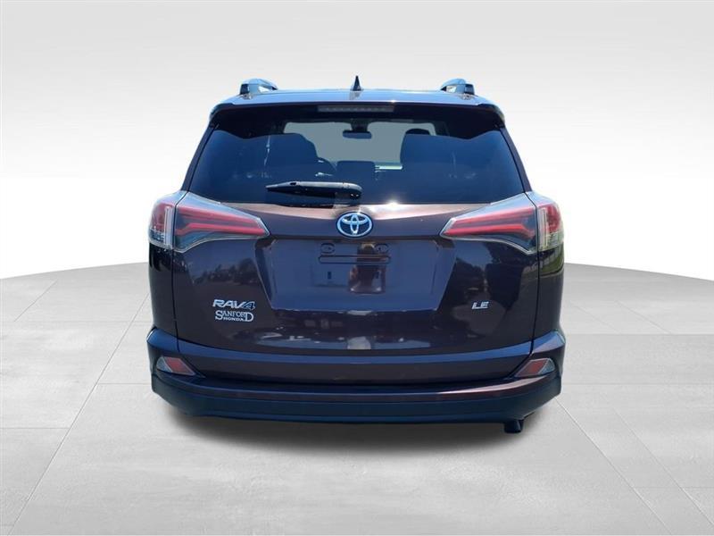 Toyota RAV4 LE FWD 2018
