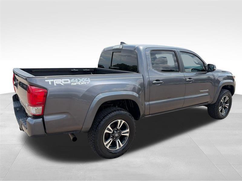 Toyota Tacoma SR5 Double Cab Long Bed V6 6AT 4WD 2017