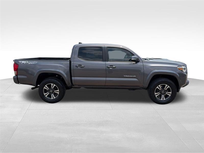 Toyota Tacoma SR5 Double Cab Long Bed V6 6AT 4WD 2017