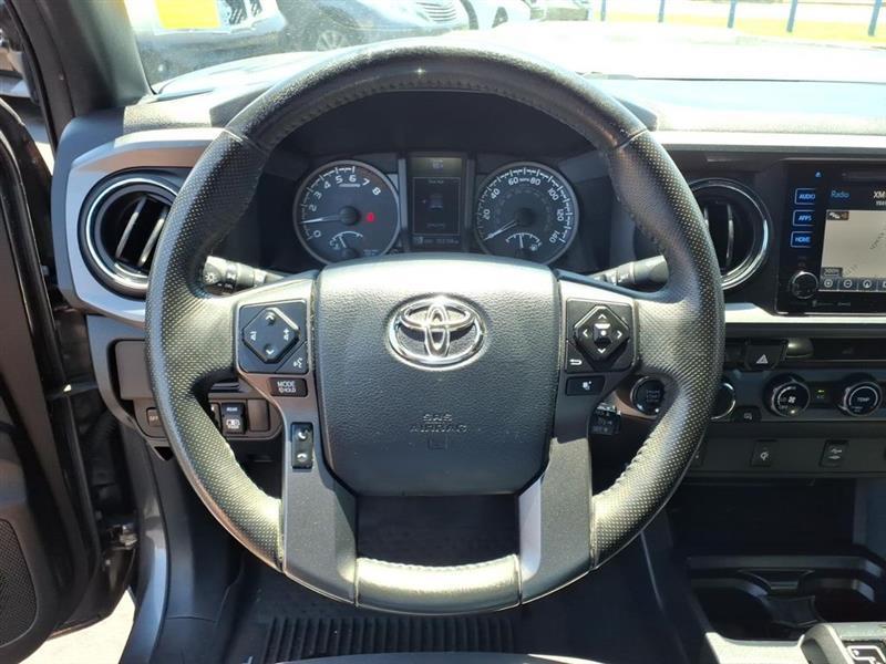 Toyota Tacoma SR5 Double Cab Long Bed V6 6AT 4WD 2017