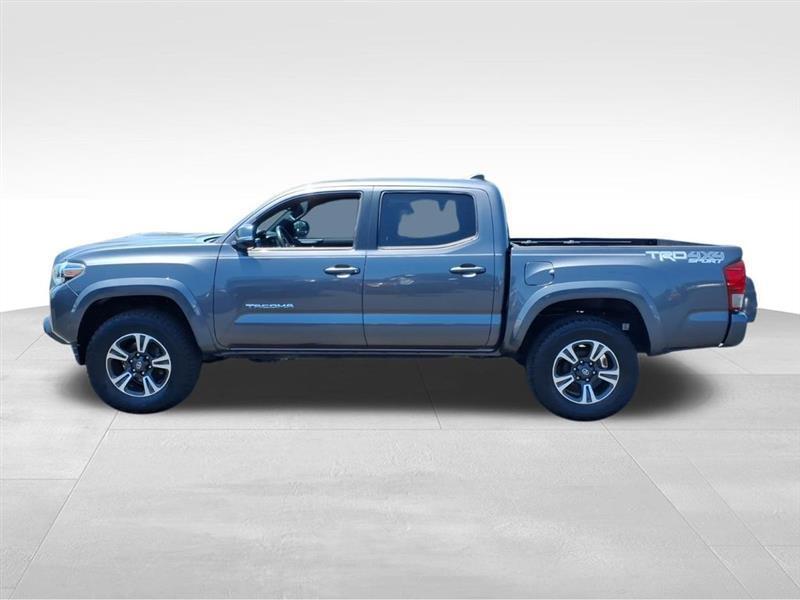 Toyota Tacoma SR5 Double Cab Long Bed V6 6AT 4WD 2017