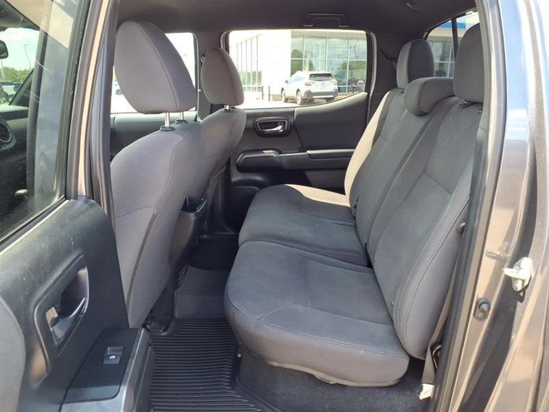 Toyota Tacoma SR5 Double Cab Long Bed V6 6AT 4WD 2017