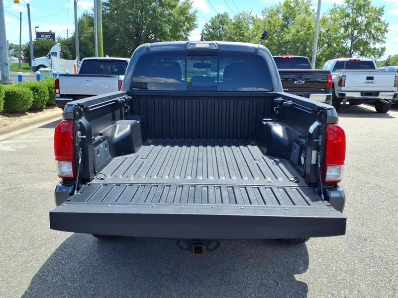 Toyota Tacoma SR5 Double Cab Long Bed V6 6AT 4WD 2017