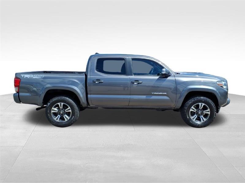 Toyota Tacoma SR5 Double Cab Long Bed V6 6AT 4WD 2017