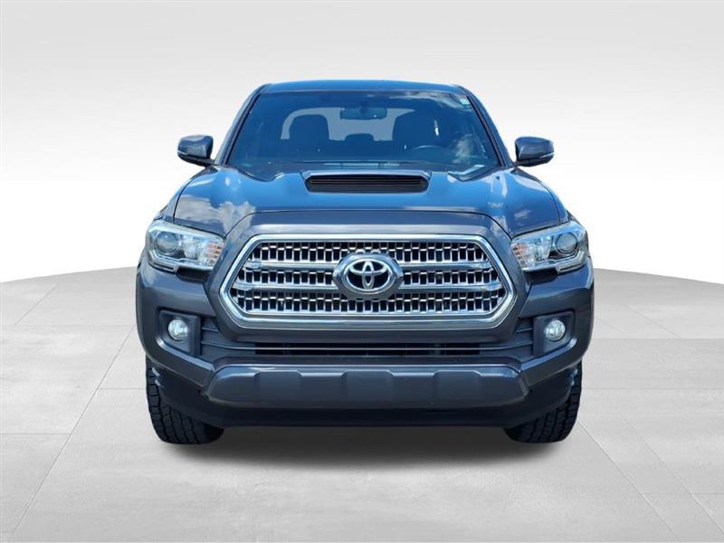 Toyota Tacoma SR5 Double Cab Long Bed V6 6AT 4WD 2017