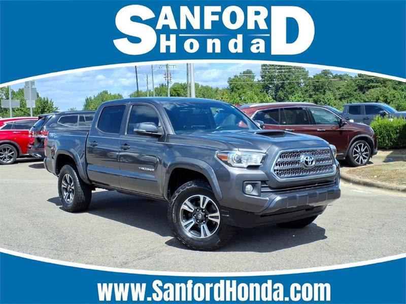 2017 Toyota Tacoma SR5 Double Cab Long Bed V6 6AT 4WD