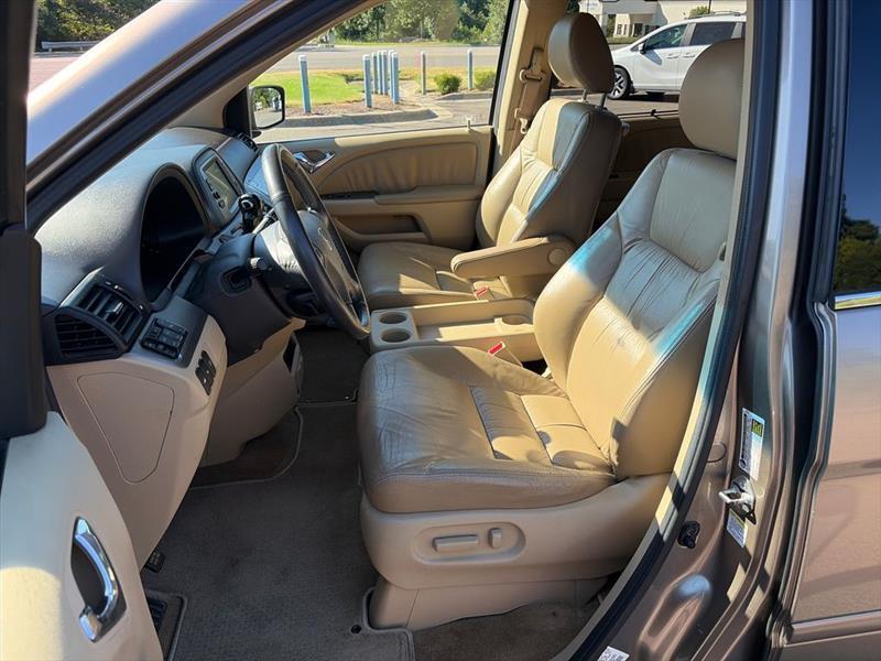 Honda Odyssey Touring 2010
