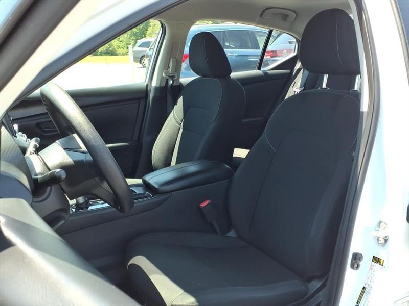 Nissan Sentra S 2024