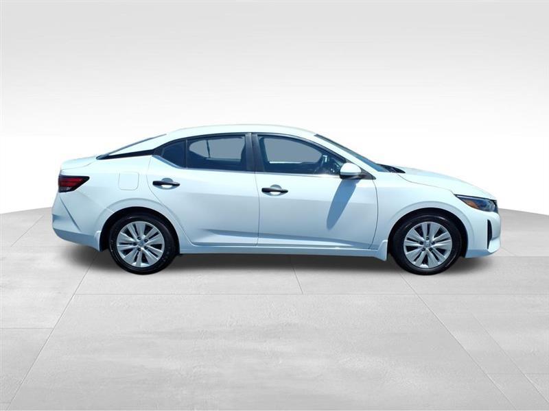Nissan Sentra S 2024