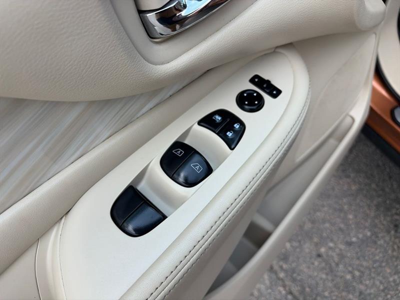 Nissan Murano SV 2015