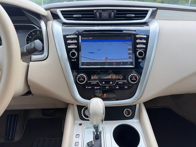Nissan Murano SV 2015
