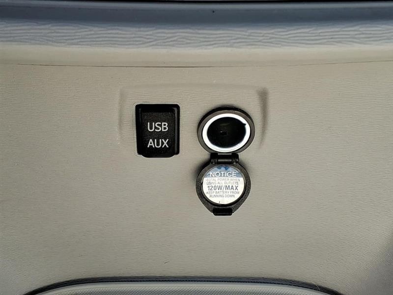 Toyota Sienna Limited AWD 7-Passenger V6 2014