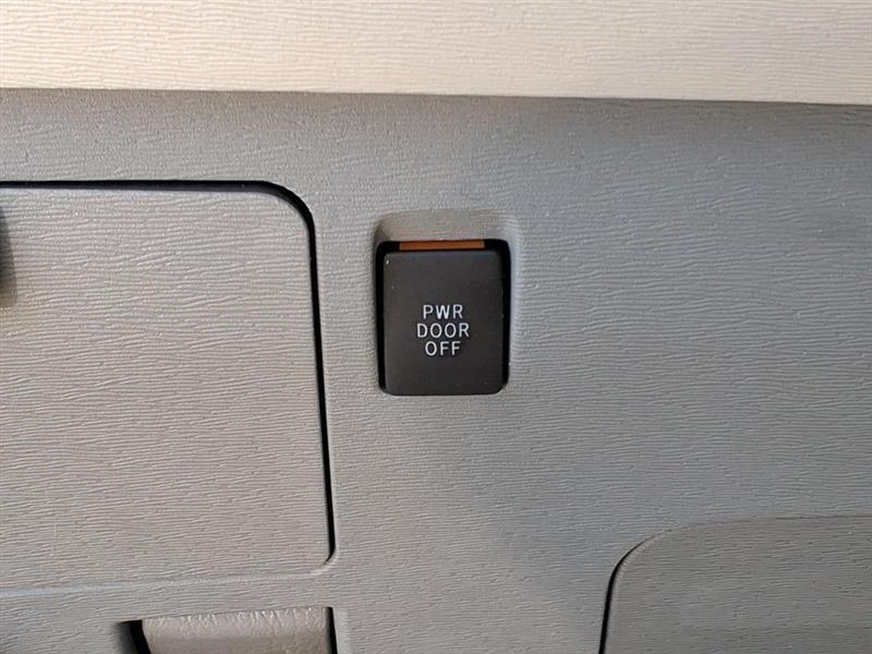 Toyota Sienna Limited AWD 7-Passenger V6 2014