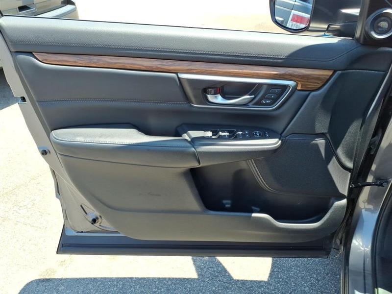 Honda CR-V Touring 2WD 2019