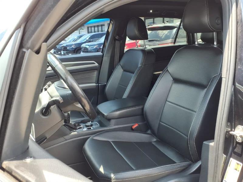 Volkswagen Atlas Cross Sport V6 SE w/Technology R-Line 4MOTION 2021