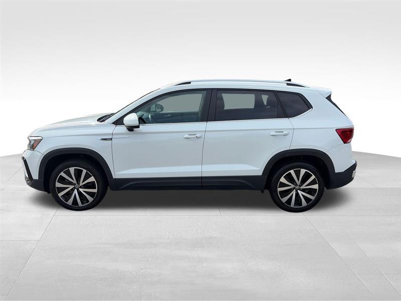 Volkswagen Taos SE 2024