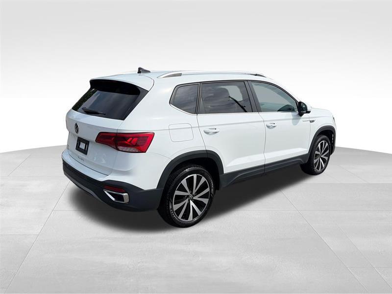Volkswagen Taos SE 2024