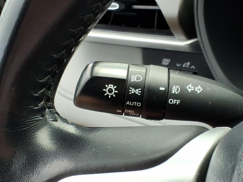 Toyota Highlander LE AWD V6 2022