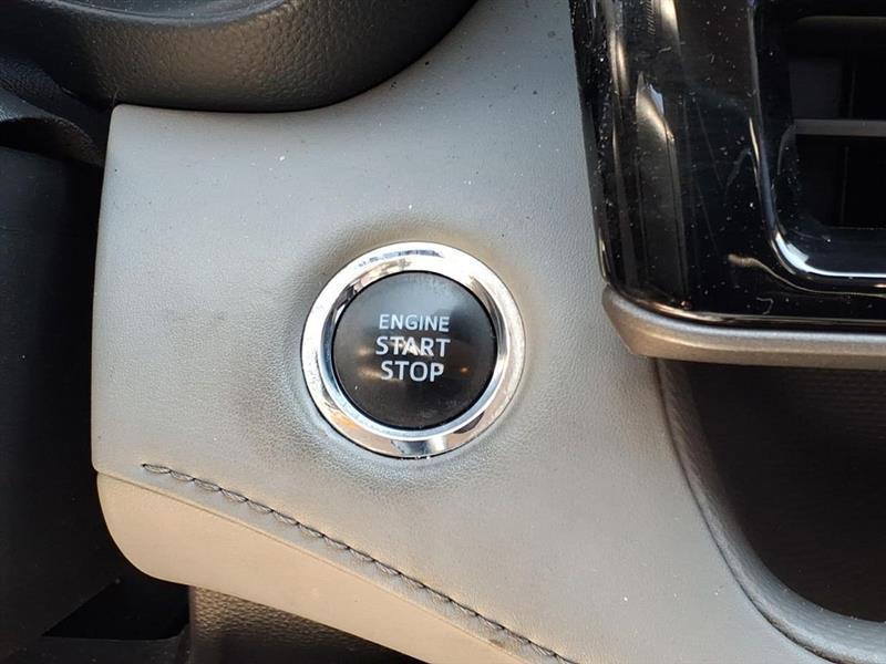 Toyota Highlander LE AWD V6 2022