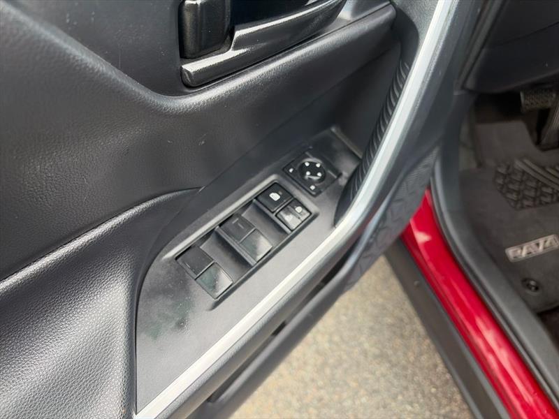 Toyota RAV4 LE 2019