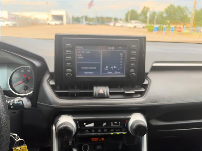 Toyota RAV4 LE 2019