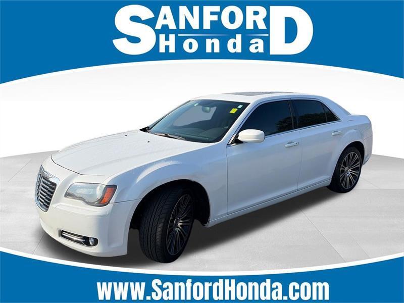 2014 Chrysler 300 S V6 RWD