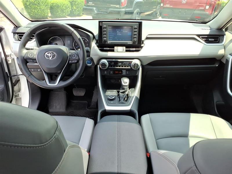 Toyota RAV4 Hybrid XLE Premium 2022