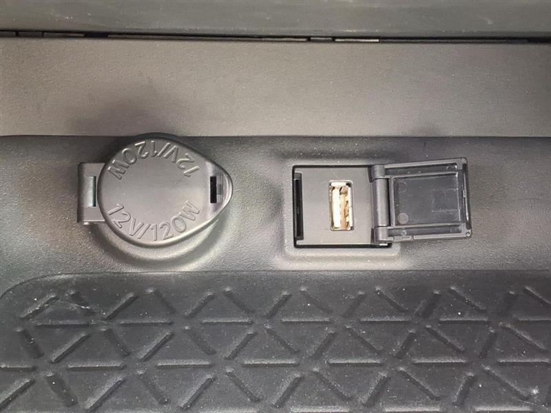 Toyota RAV4 Hybrid XLE Premium 2022