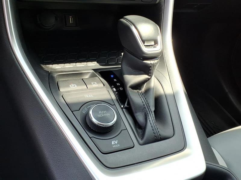 Toyota RAV4 Hybrid XLE Premium 2022