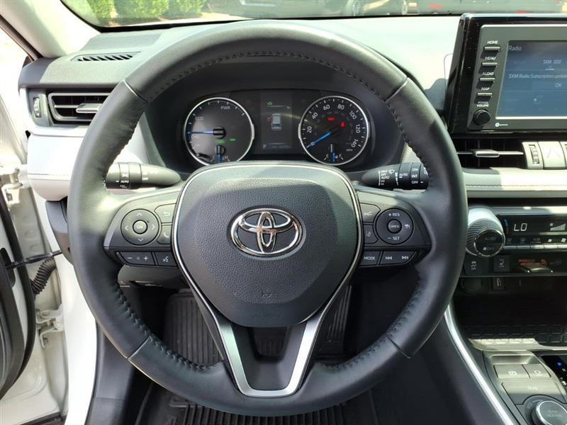 Toyota RAV4 Hybrid XLE Premium 2022