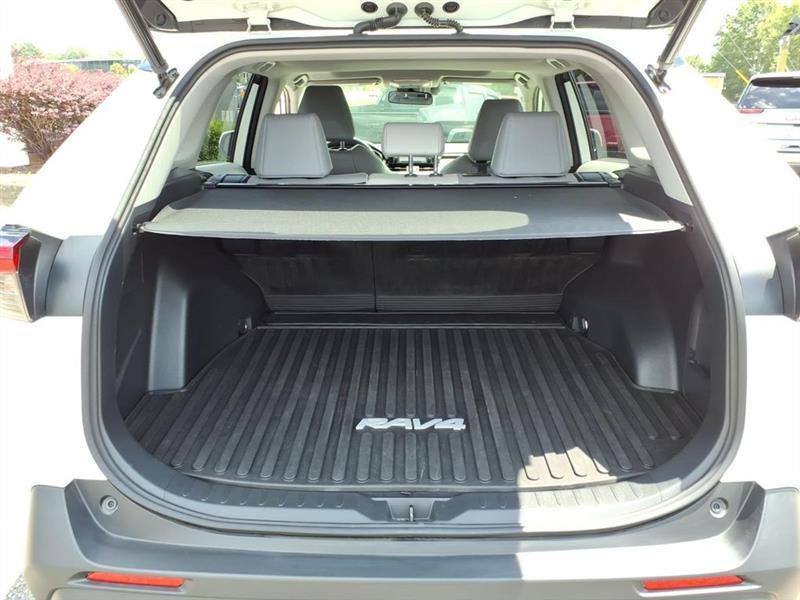 Toyota RAV4 Hybrid XLE Premium 2022