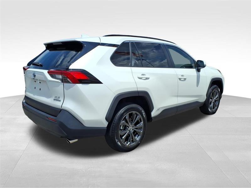 Toyota RAV4 Hybrid XLE Premium 2022