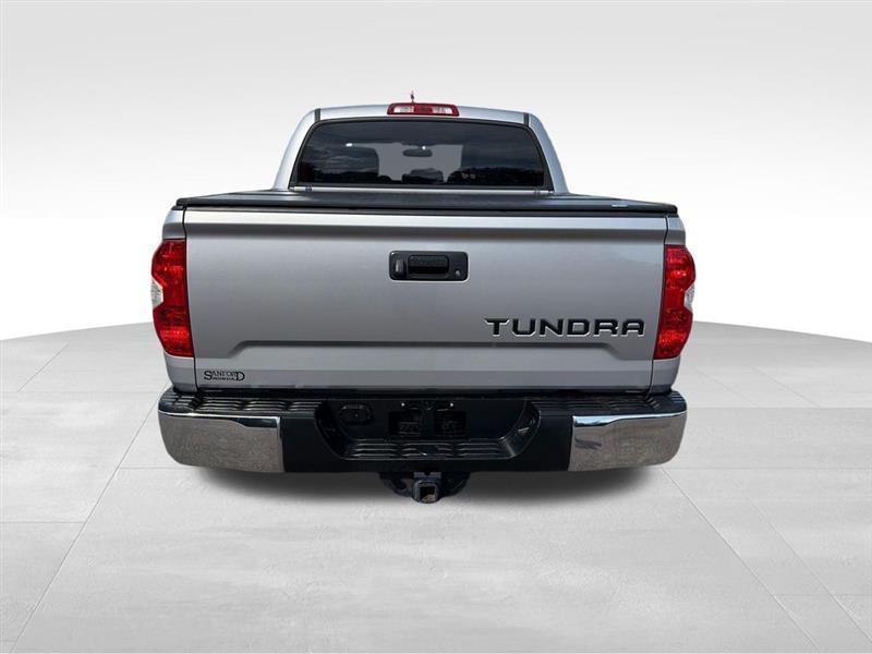 Toyota Tundra SR5 5.7L V8 FFV CrewMax 2WD 2016