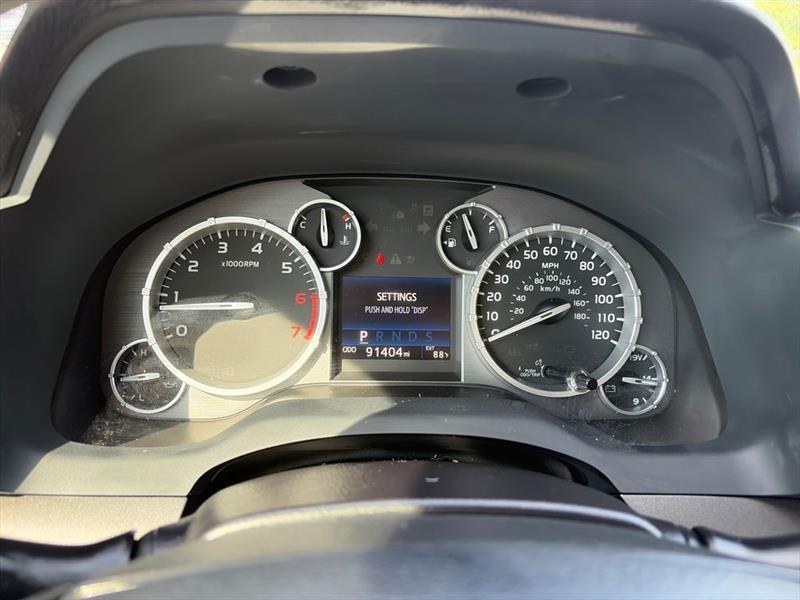Toyota Tundra SR5 5.7L V8 FFV CrewMax 2WD 2016