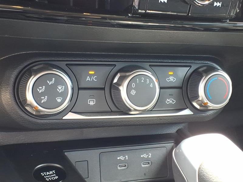 Nissan Kicks SV 4WD 2025