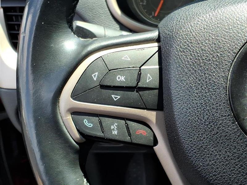 Jeep Cherokee Latitude FWD 2016