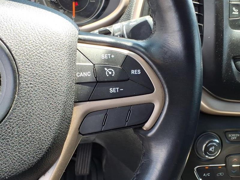 Jeep Cherokee Latitude FWD 2016