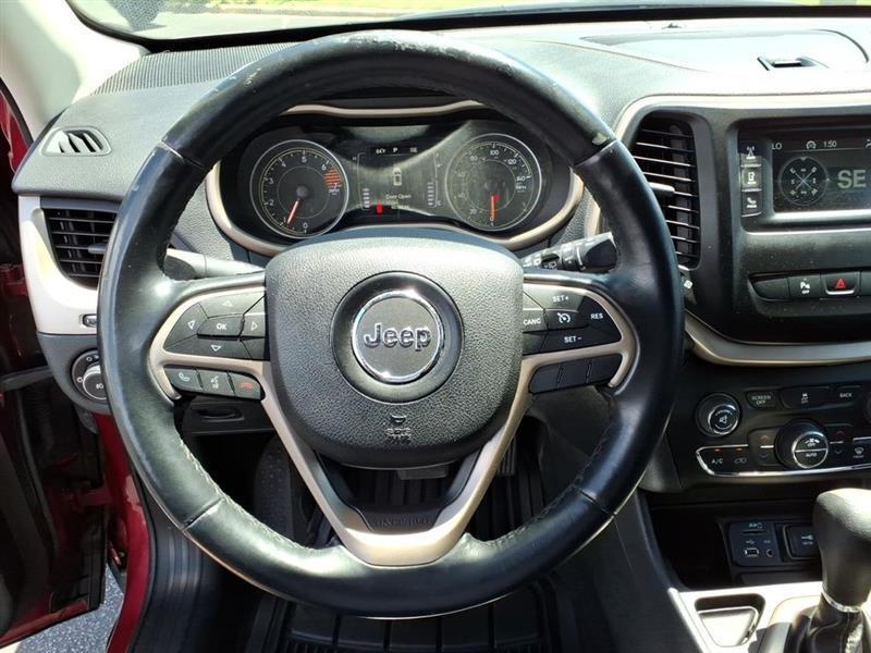 Jeep Cherokee Latitude FWD 2016