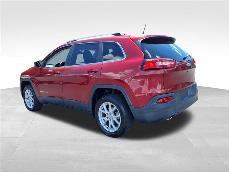 Jeep Cherokee Latitude FWD 2016