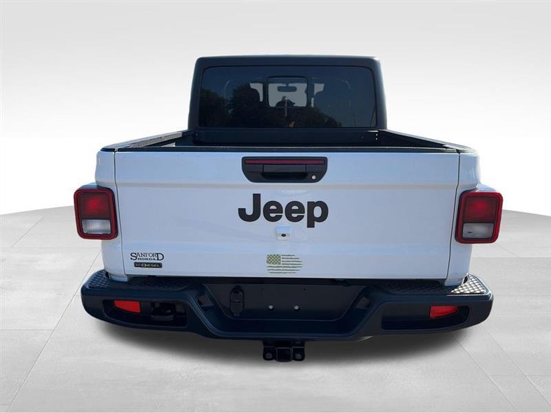 Jeep Gladiator Sport 2021