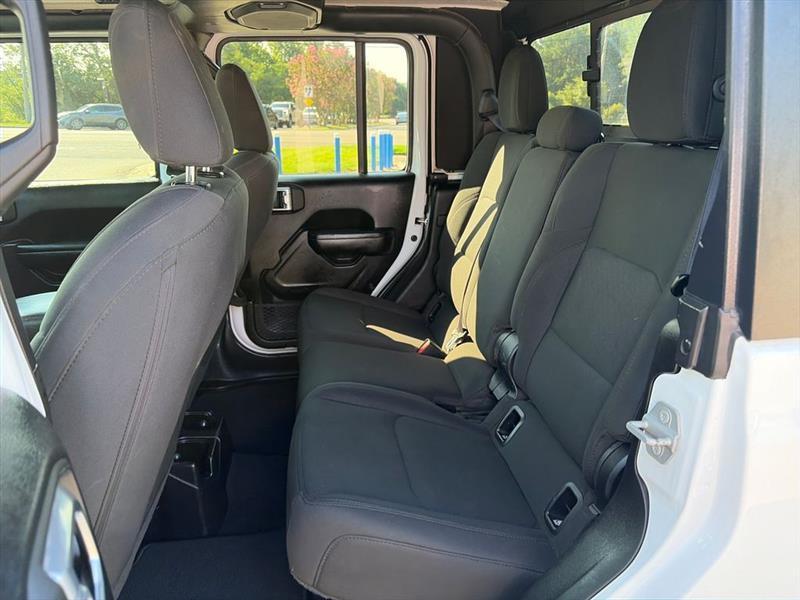 Jeep Gladiator Sport 2021