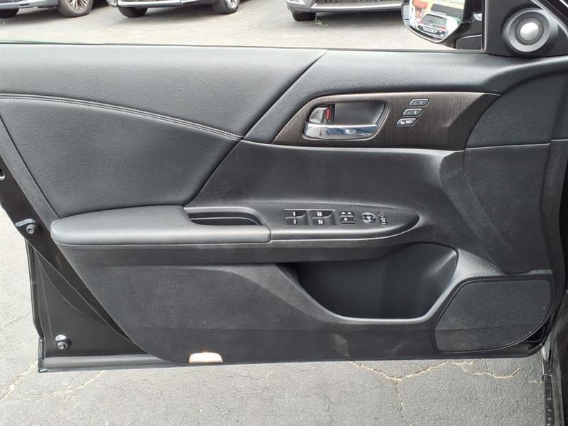 Honda Accord EX-L V6 Sedan AT 2015
