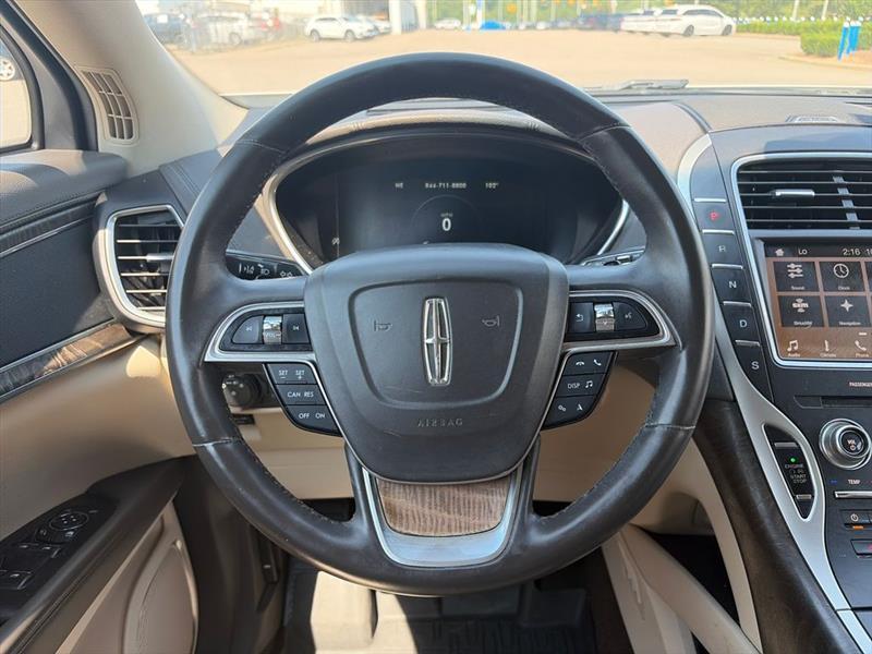 Lincoln Nautilus Select 2019