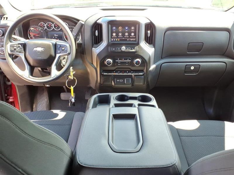 Chevrolet Silverado 1500 Custom Crew Cab Long Box 4WD 2021