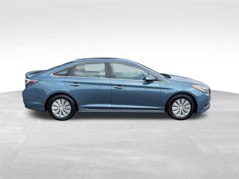 Hyundai Sonata Hybrid Base 2016