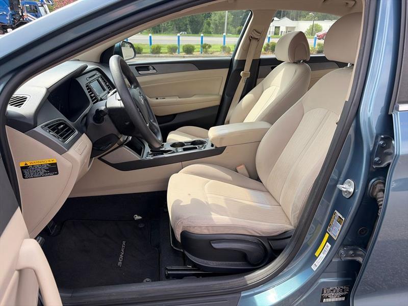 Hyundai Sonata Hybrid Base 2016