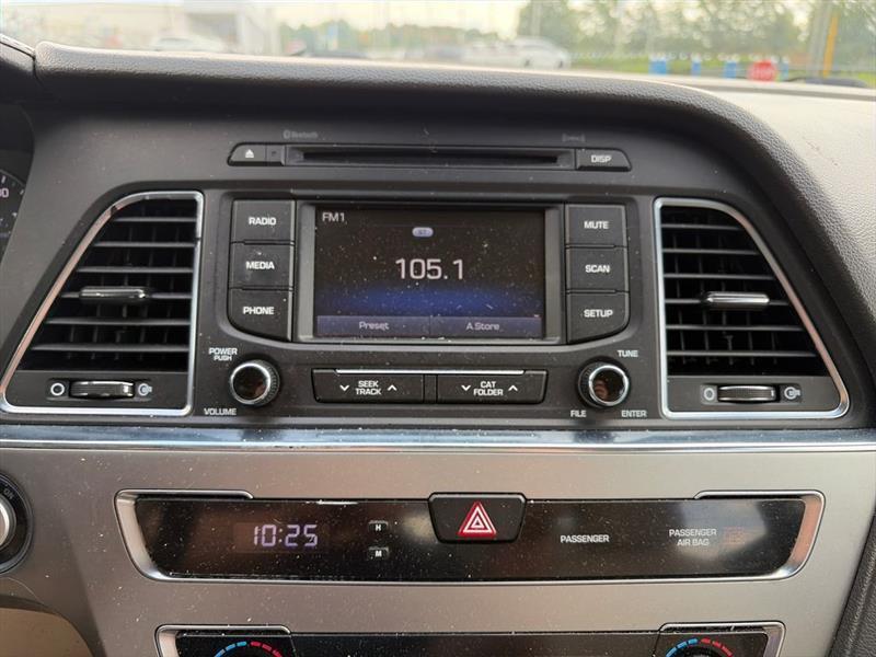 Hyundai Sonata Hybrid Base 2016