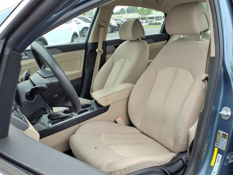 Hyundai Sonata Hybrid Base 2016