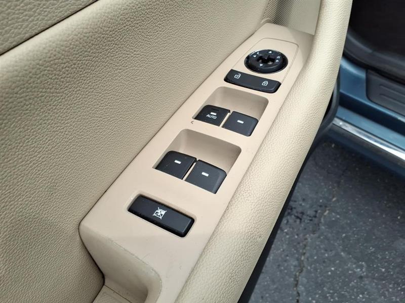 Hyundai Sonata Hybrid Base 2016